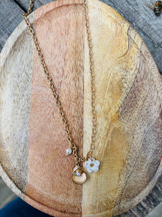 COLLIER Coquillage pampille